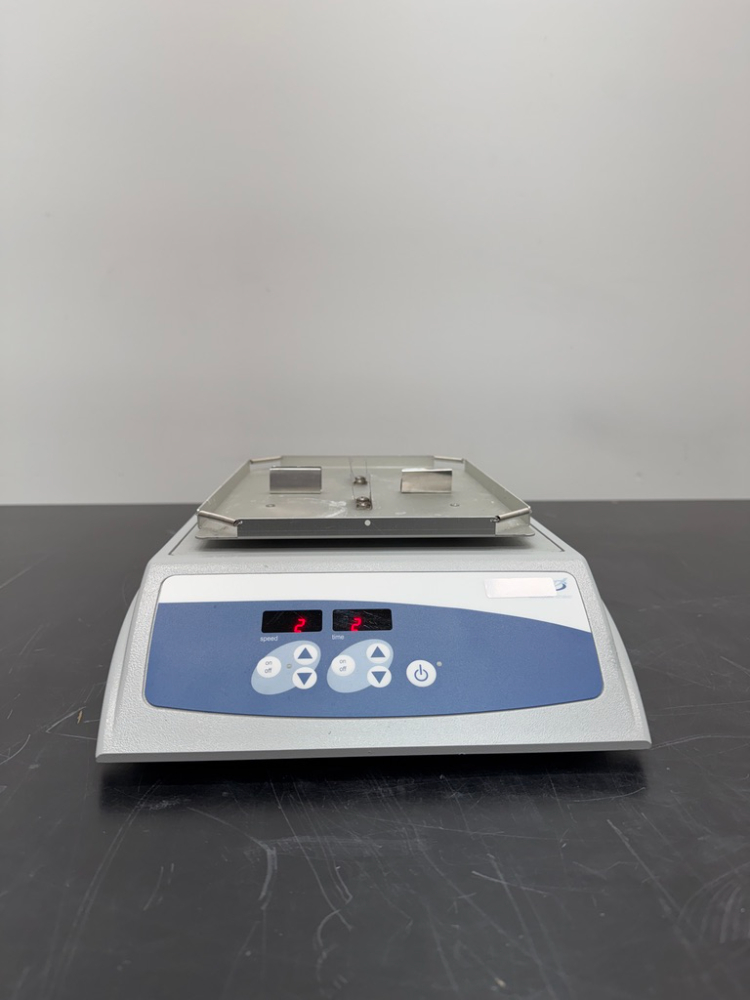 Image of VWR Mini Orbital Shaker